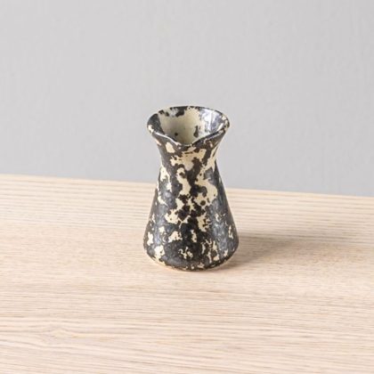 Vertedor Angular 5oz 10x7cm-Blanco Mate y Burbuja Negra