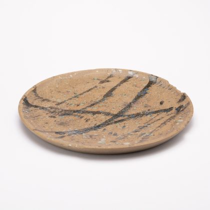 Plato Plano 28cm-Pasta Oxido Lineas Negras