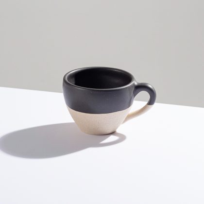 Taza Latte 12oz-Negro Mate mitad Pasta Natural