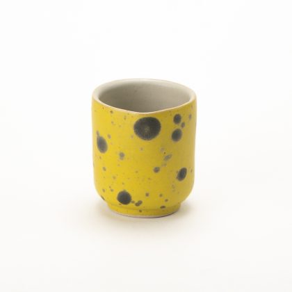 Vertedor Recto 5oz-Amarillo Mate Jaspeado Negro